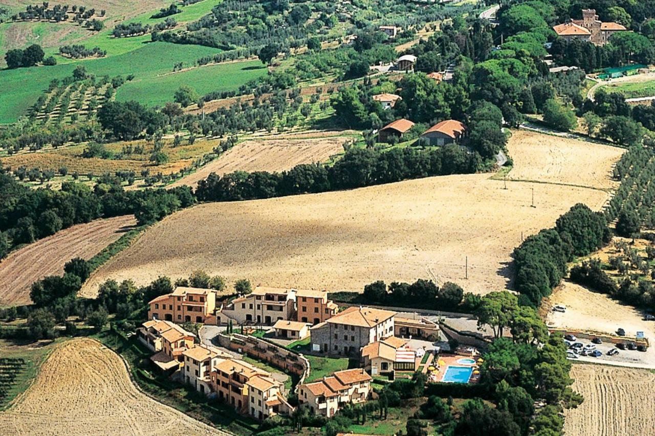 Villaggio Residence La Pieve Di Pomaia Exterior foto