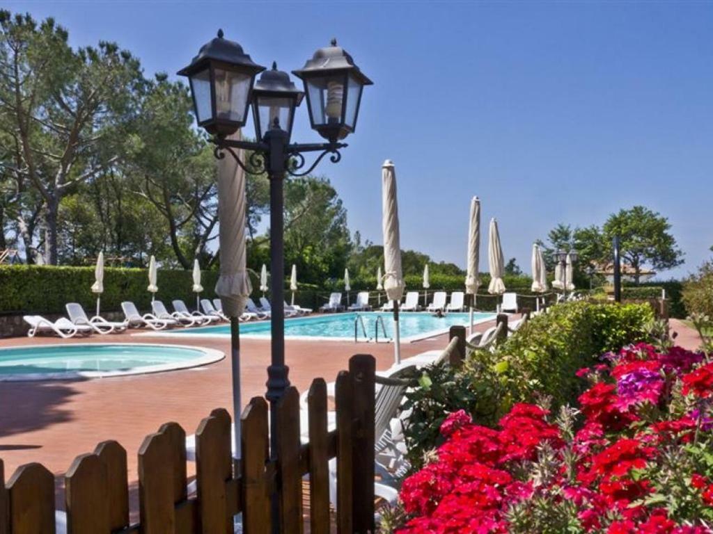 Villaggio Residence La Pieve Di Pomaia Exterior foto